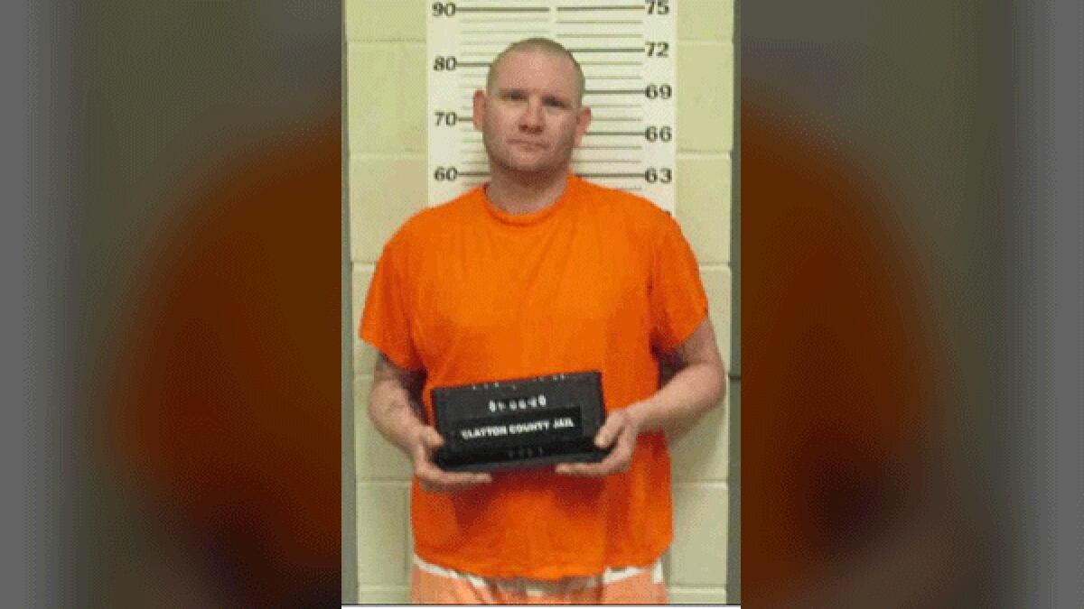 Clayton County Sheriff’s Office looking for man wanted on outstanding