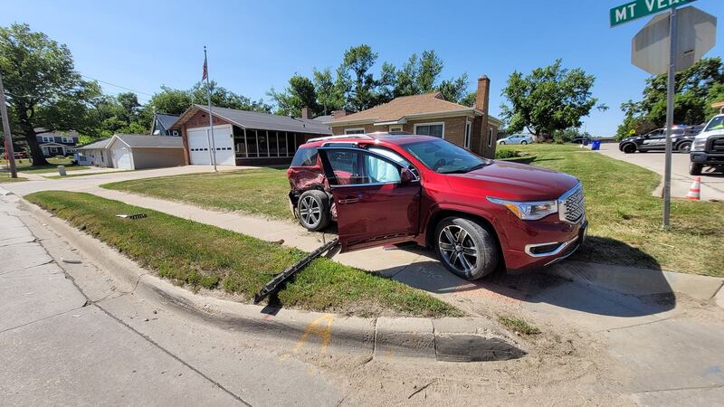 Accident at Mount Vernon Road and 29th Ave