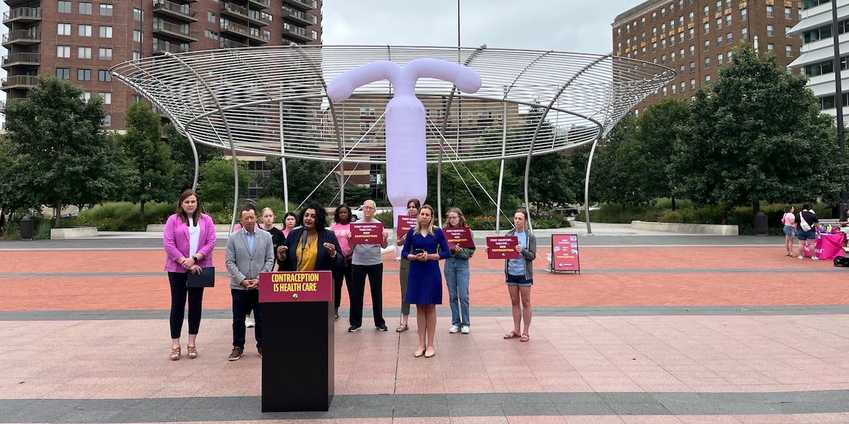 20 foot IUD tours Iowa to urge contraception protection 20 foot IUD tours Iowa to urge contraception protection