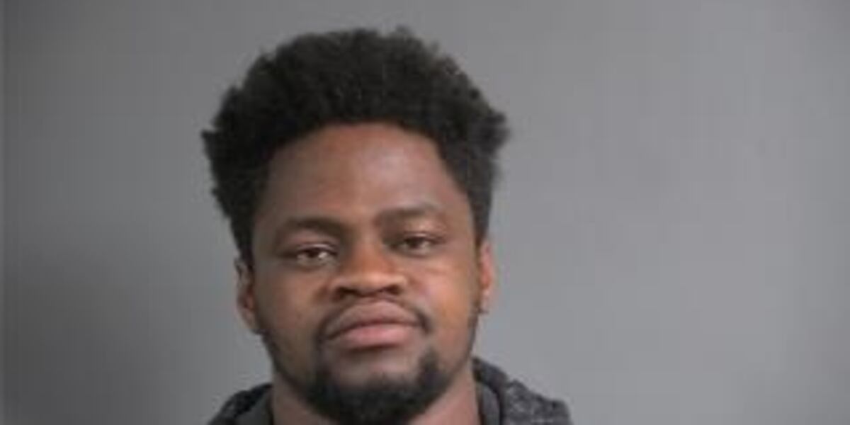 Iowa City man accused of enticing minors, sexual abuse Iowa City man accused of enticing minors, sexual abuse